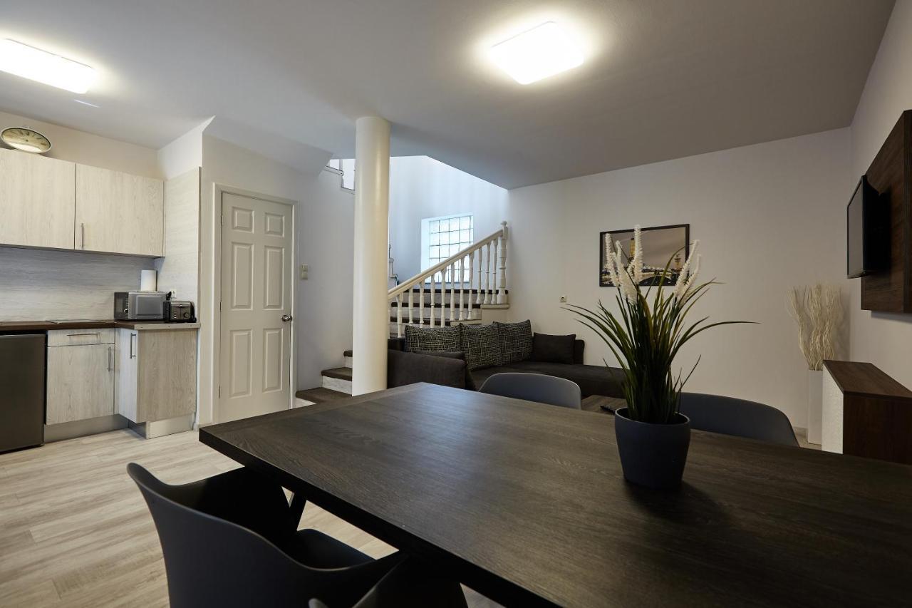 Óvár Apartman Mosonmagyarovar Exterior foto