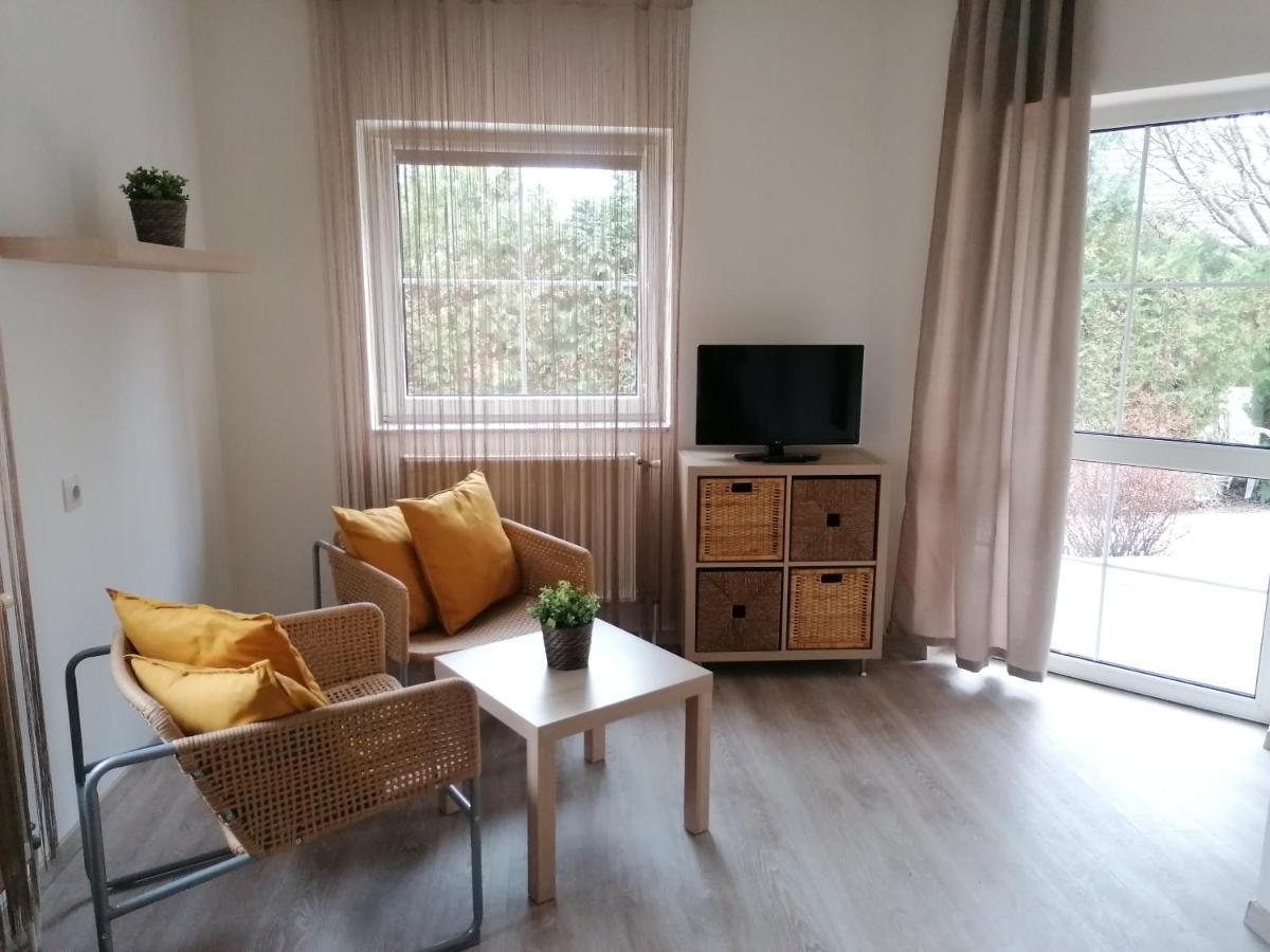 Óvár Apartman Mosonmagyarovar Exterior foto